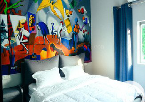 石阡对于酒店的墙体彩绘而言更注重哪些方面？